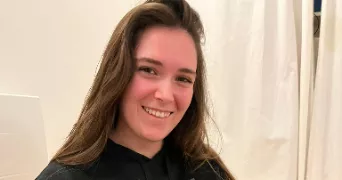 jade pet sitter à PUGET SUR ARGENS 83480