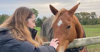 charlotte pet sitter à PARIS 17 75017_1