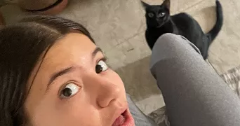 melina pet sitter à LES LILAS 93260