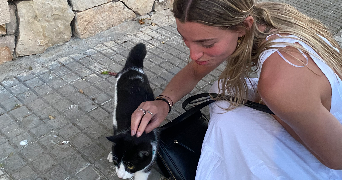 laura pet sitter à BRON 69500_2