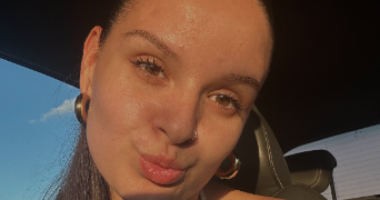 fanny pet sitter à ST ANDRE 66690_0