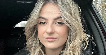 alix pet sitter à MONTANER 64460