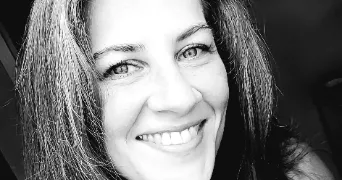 aurelie pet sitter à SALLES 33770