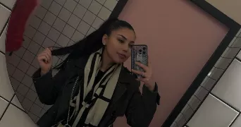 majdouline pet sitter à ORLEANS 45000