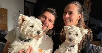 fannie pet sitter à SAUVAGNON 64230