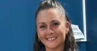 melissya pet sitter à STE GENEVIEVE DES BOIS 45230