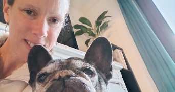 fanny pet sitter à LE LUC 83340_5