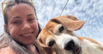 anaïs pet sitter à EYBENS 38320