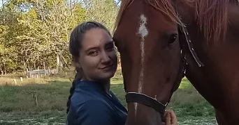 cloé pet sitter à PISSOS 40410