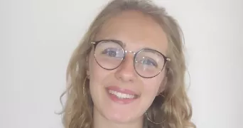 julie pet sitter à Vidauban 83550