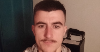 nicolas pet sitter à ST BAUZILE 48000_0