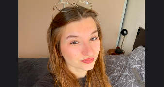 alisée pet sitter à PLOMBIERES LES DIJON 21370