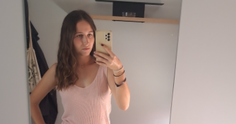 inès pet sitter à LUYNES 37230_2