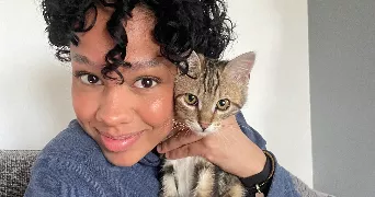 marie pet sitter à COURBEVOIE 92400