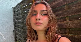 sarah pet sitter à LANESTER 56600