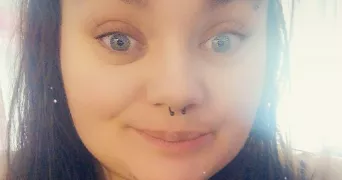 christina pet sitter à CHARLEVILLE MEZIERES 08000