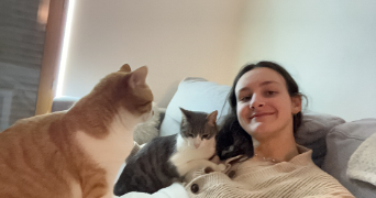 alexane pet sitter à BEAUVALLON 69700_1