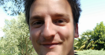 etienne pet sitter à LOURENTIES 64420_0