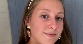 abygaelle pet sitter à MERVILLE 59660