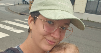 laura pet sitter à YVRE L EVEQUE 72530_0