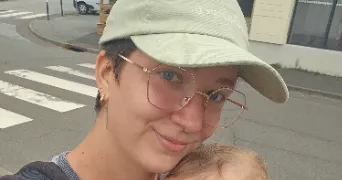 laura pet sitter à YVRE L EVEQUE 72530