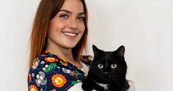 malia pet sitter à ROUJAN 34320