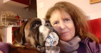 hélène dog sitter à LE COURS 56230