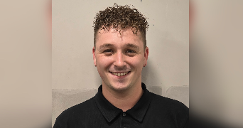 maxime pet sitter à ST PRIEST EN JAREZ 42270_0