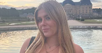 lilou pet sitter à QUIERS 77720