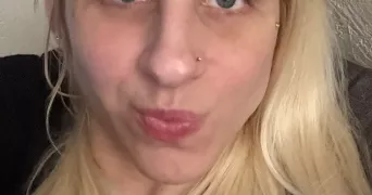 gwendoline pet sitter à LES CLAYES SOUS BOIS 78340