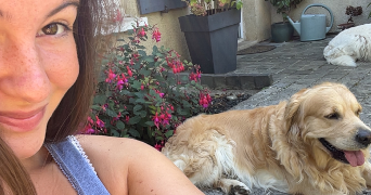 maela pet sitter à LES ESSARTS LE ROI 78690_2