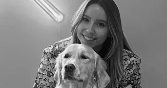lea pet sitter à AVOINE 37420