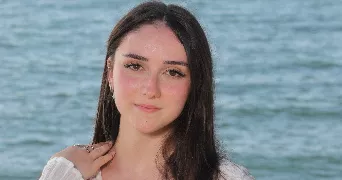 julie pet sitter à PESSAC 33600