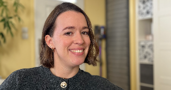 sarah pet sitter à SOLLIES PONT 83210_0