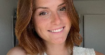 chloe pet sitter à PUGET SUR ARGENS 83480