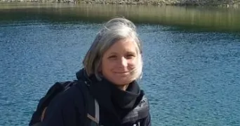 isabelle pet sitter à LONGVIC 21600