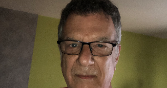 raoul dog sitter à AUBERGENVILLE 78410_0