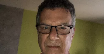 raoul dog sitter à AUBERGENVILLE 78410