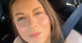 laura pet sitter à VERTOU 44120