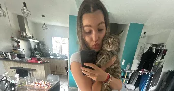 lemoine pet sitter à ST HILAIRE DE BRETHMAS 30560