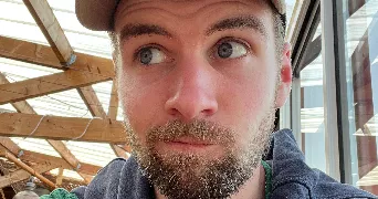 clément pet sitter à LORIENT 56100