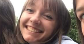 elyne pet sitter à GENECH 59242_1