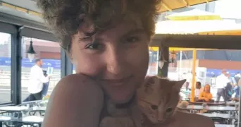 mélanie pet sitter à PARIS 19 75019