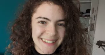 mahé pet sitter à POITIERS 86000