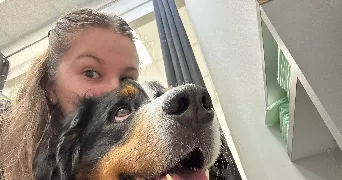 manon pet sitter à HYERES 83400