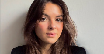 elisa pet sitter à VILLE D AVRAY 92410_1