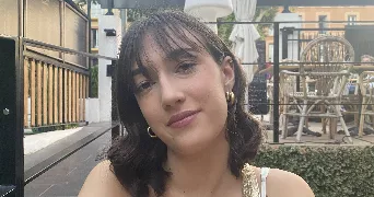 chiara pet sitter à VILLELAURE 84530