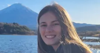 chloe pet sitter à MAISONS ALFORT 94700