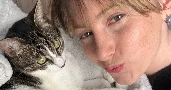 lyse pet sitter à LA ROCHELLE 17000