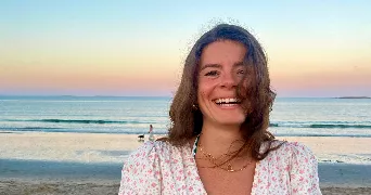 julie pet sitter à PARIS 12 75012